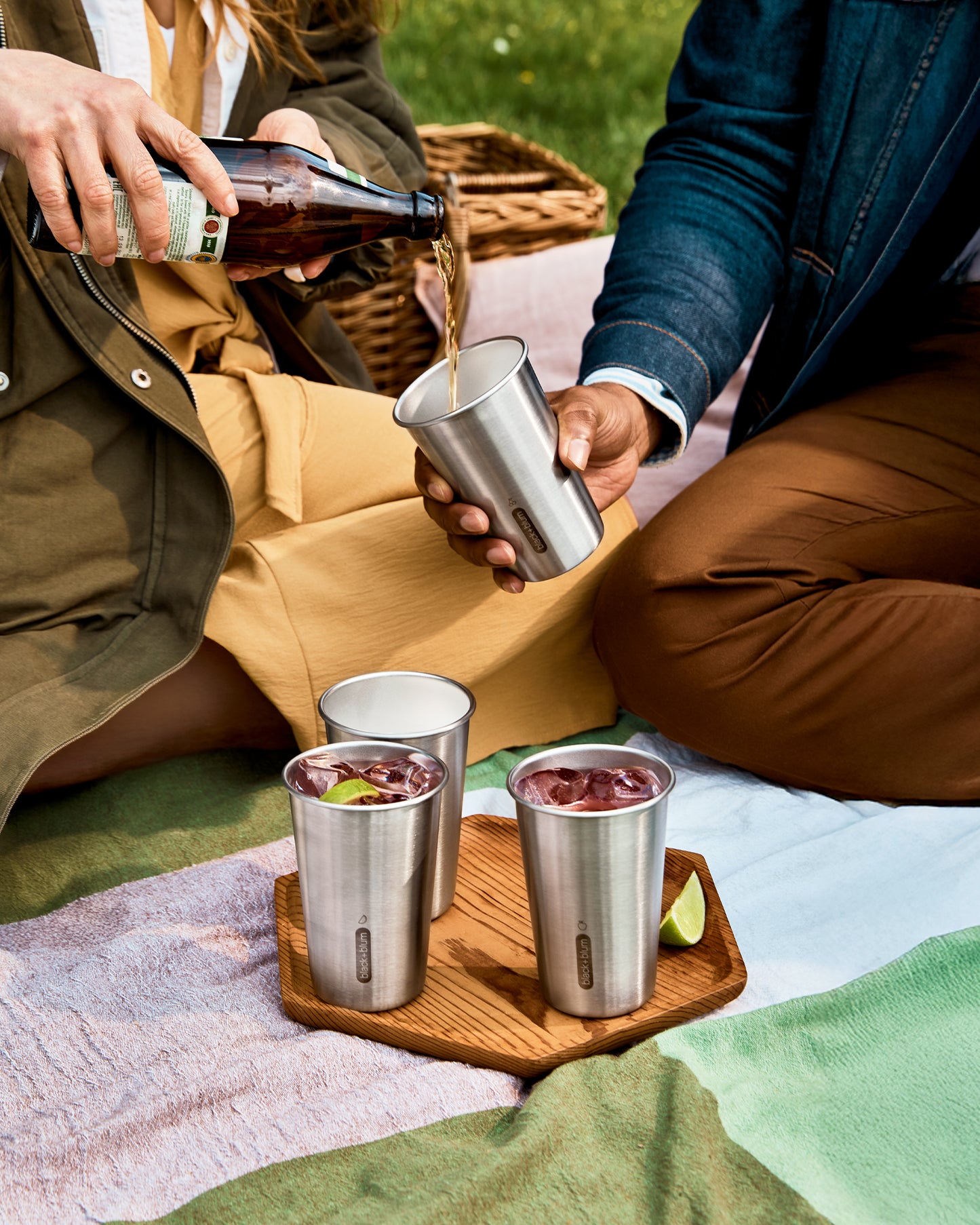 Steel Cup set 600ml perfect for picnics and iced drinks