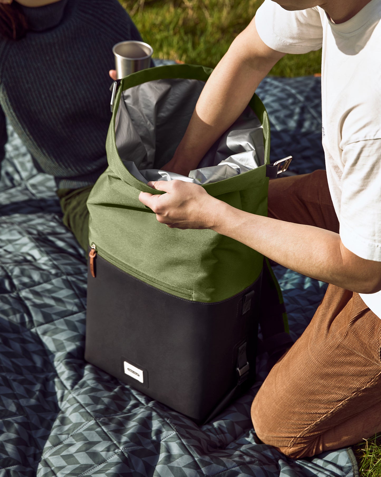 FOLD-FLAT COOLER BACKPACK
