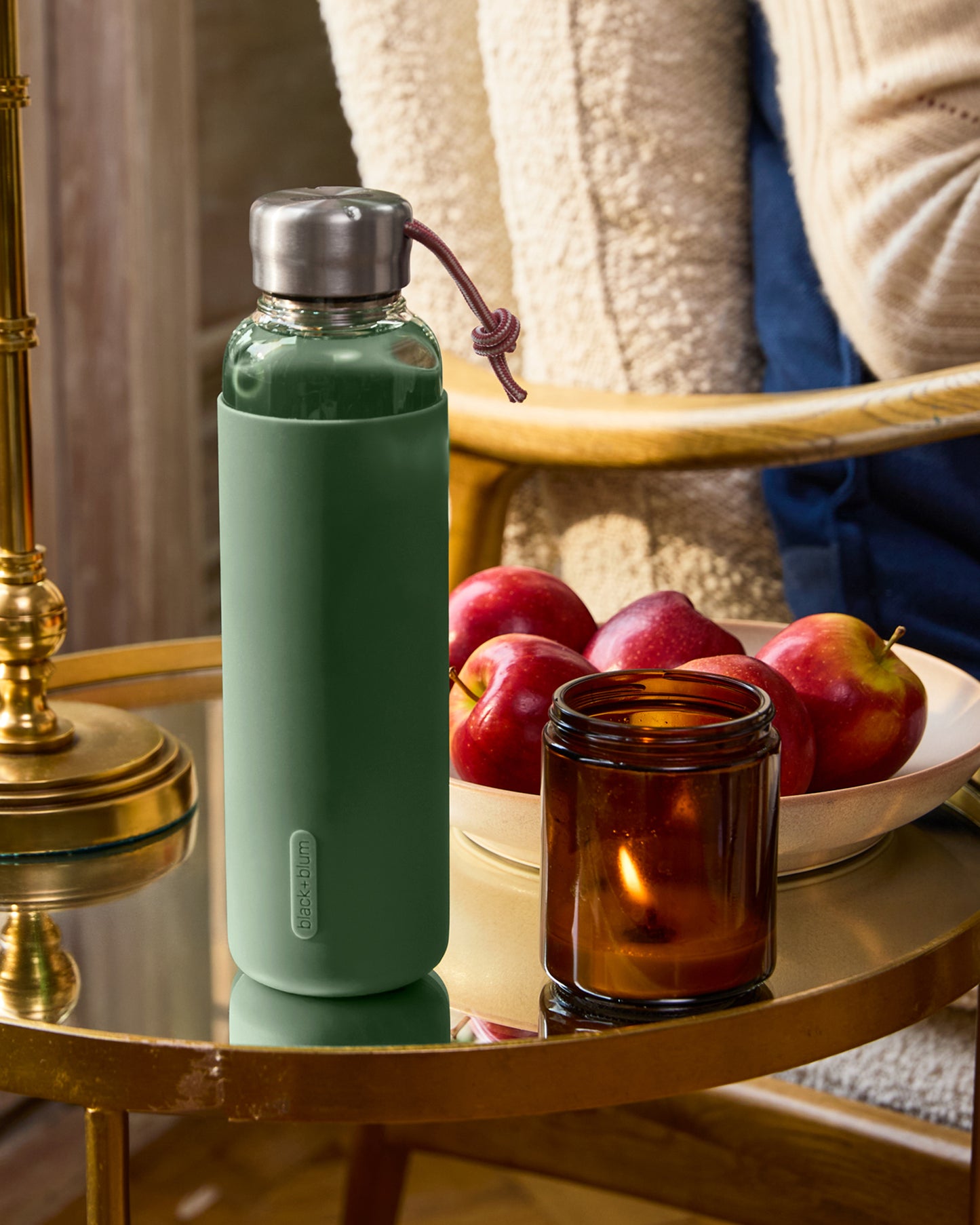 GLASS WATER BOTTLE